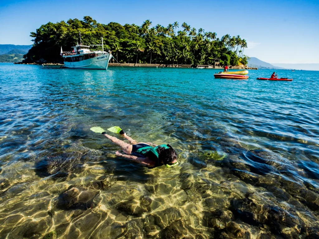 mergulhos Náutico<br />
Ilhabela